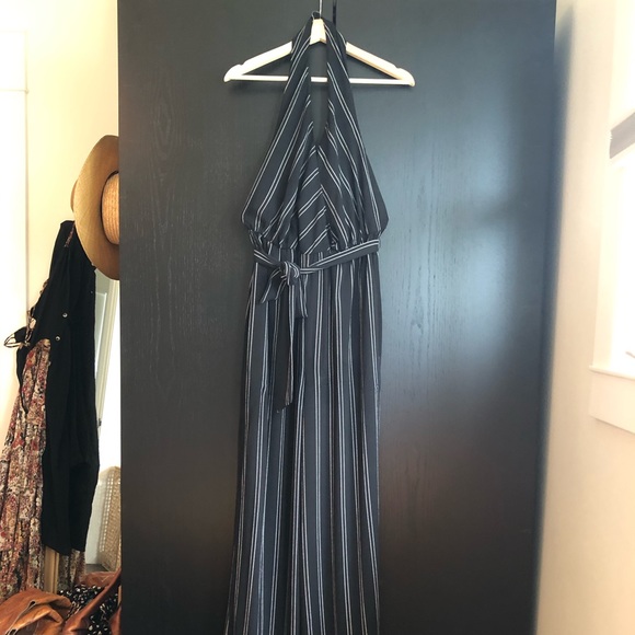 Guess Wide Leg Jumpsuit - Picture 1 of 4